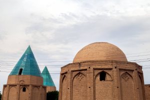 Gonbad Sabz Garden - Qom