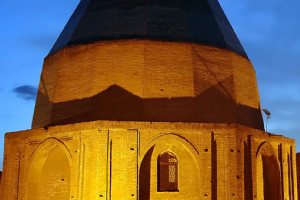 Gonbad Sabz Garden - Qom