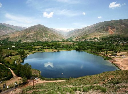 Ovan Lake near Qazvin