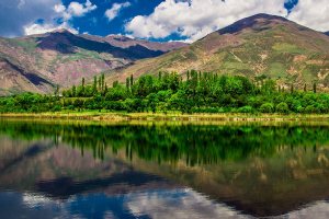 Ovan Lake near Qazvin