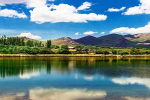 Ovan Lake near Qazvin