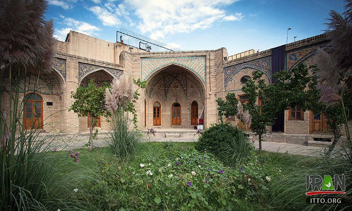 Sheikholeslam Mosque (and School) - Qazvin