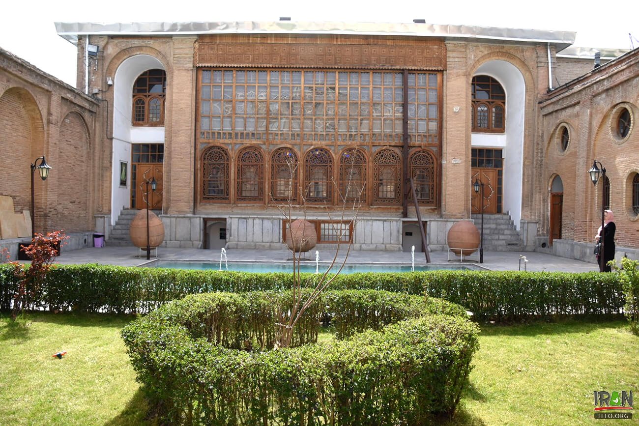 Salar Saeid Mansion,Salaar Saeid Museim,Saalaar Said Museim of Sanandaj,عمارت سالار سعید,عمارت سالار سید,موزه سنندج,sanandaj museum,museum of sanandaj,emarat salaar saeid,salar seyed,salar seyyed