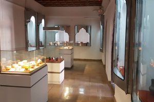 Sanandaj Museum (Salar Saeid Mansion)