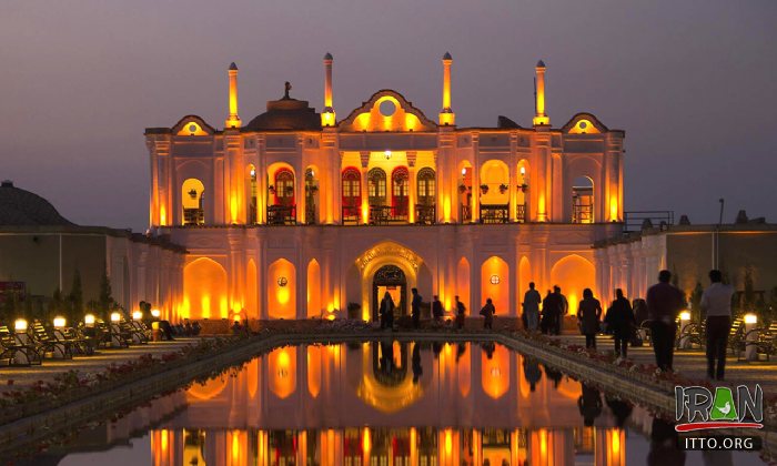 Fathabad Garden (Biglarbeygi Mansion) - Kerman