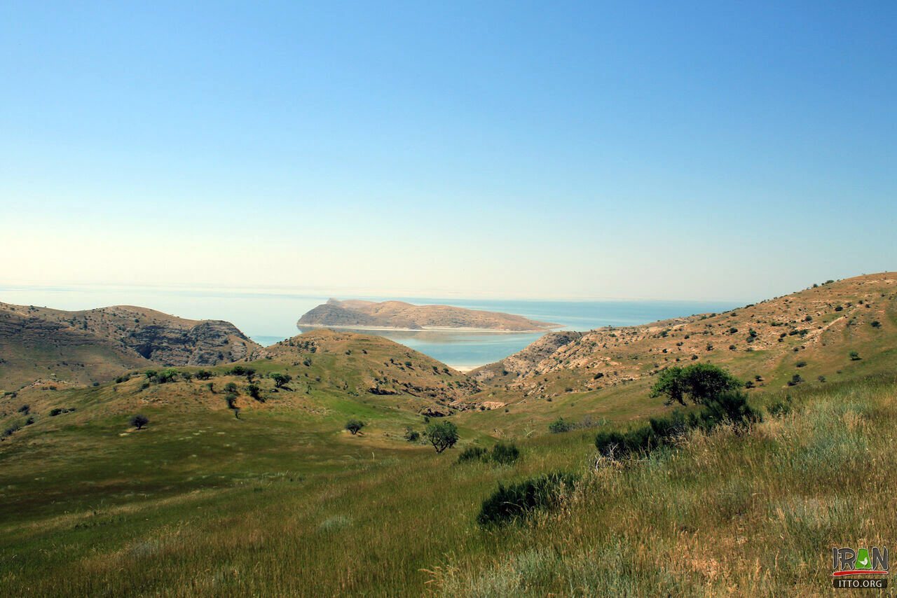 Quyun Daqi Island,Kabudan Island,Kaboudan,Qoyundağı adası,کبودان,جزیره جزیره قویون داغی,قیون داغی,kabodan island,urmia lake,urmia island,جزیره دریاچه ارومیه,دریاچه اورمیه,oroumieh lake,urmieh lake,oromieh lake,kaboodan island,Qoyundagı adasi,Qoyundaqı adasi,quyundaghi adasi