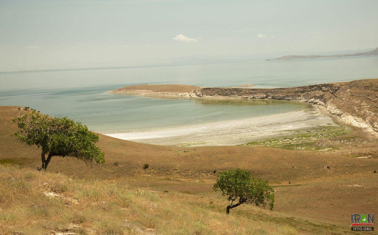 Quyun Daqi Island,Kabudan Island,Kaboudan,Qoyundağı adası,کبودان,جزیره جزیره قویون داغی,قیون داغی,kabodan island,urmia lake,urmia island,جزیره دریاچه ارومیه,دریاچه اورمیه,oroumieh lake,urmieh lake,oromieh lake,kaboodan island,Qoyundagı adasi,Qoyundaqı adasi,quyundaghi adasi