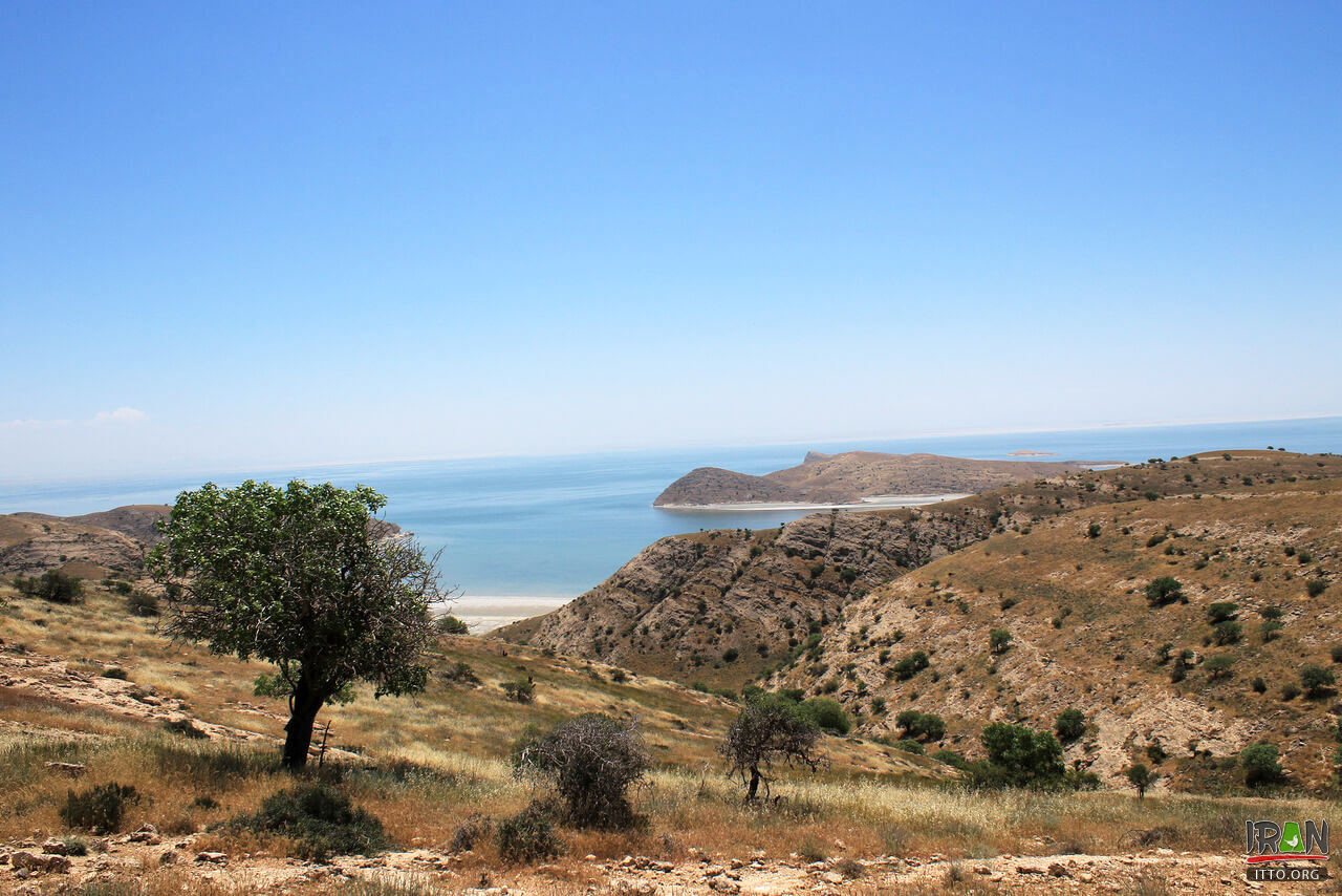 Quyun Daqi Island,Kabudan Island,Kaboudan,Qoyundağı adası,کبودان,جزیره جزیره قویون داغی,قیون داغی,kabodan island,urmia lake,urmia island,جزیره دریاچه ارومیه,دریاچه اورمیه,oroumieh lake,urmieh lake,oromieh lake,kaboodan island,Qoyundagı adasi,Qoyundaqı adasi,quyundaghi adasi