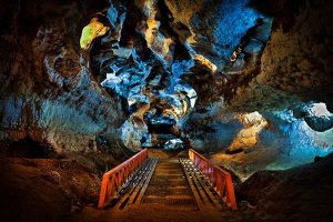 Kataleh khor Cave - Zanjan