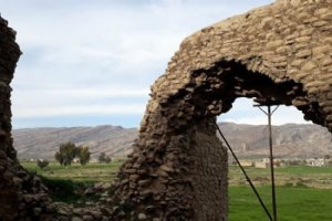 Ardeshir Castle (Kooshk-e Ardashir) - Dashtestan