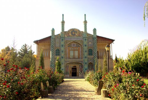 Sardar Mofakham Mirror House in Bojnurd