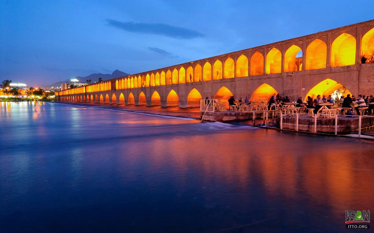 Allah Verdy Khan Bridge,Sioseh Pol (Fasi),33pol, 33 pol, 33 bridge,33pool,syosepol,syosepool,syosehpol,sioseh pol,سی و سه پل,سیوسهپل,سیوسه پل