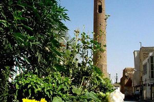 Chehel Dokhtaran minaret