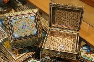 Khatam kari (Inlaid objects / Khatamkari)