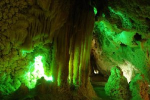 Chal Nakhjir Cave - Delijan