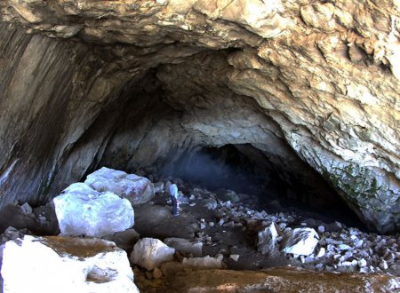 Bazangan Cave- Sarakhs