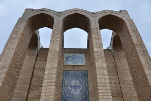 Mir Razi-edin Artimani mausoleum - Tuysercan