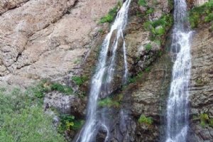 Dogholoo Waterfall - Shemiranat Tehran