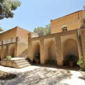 Akbarieh Historical Garden, Mansion and Museum