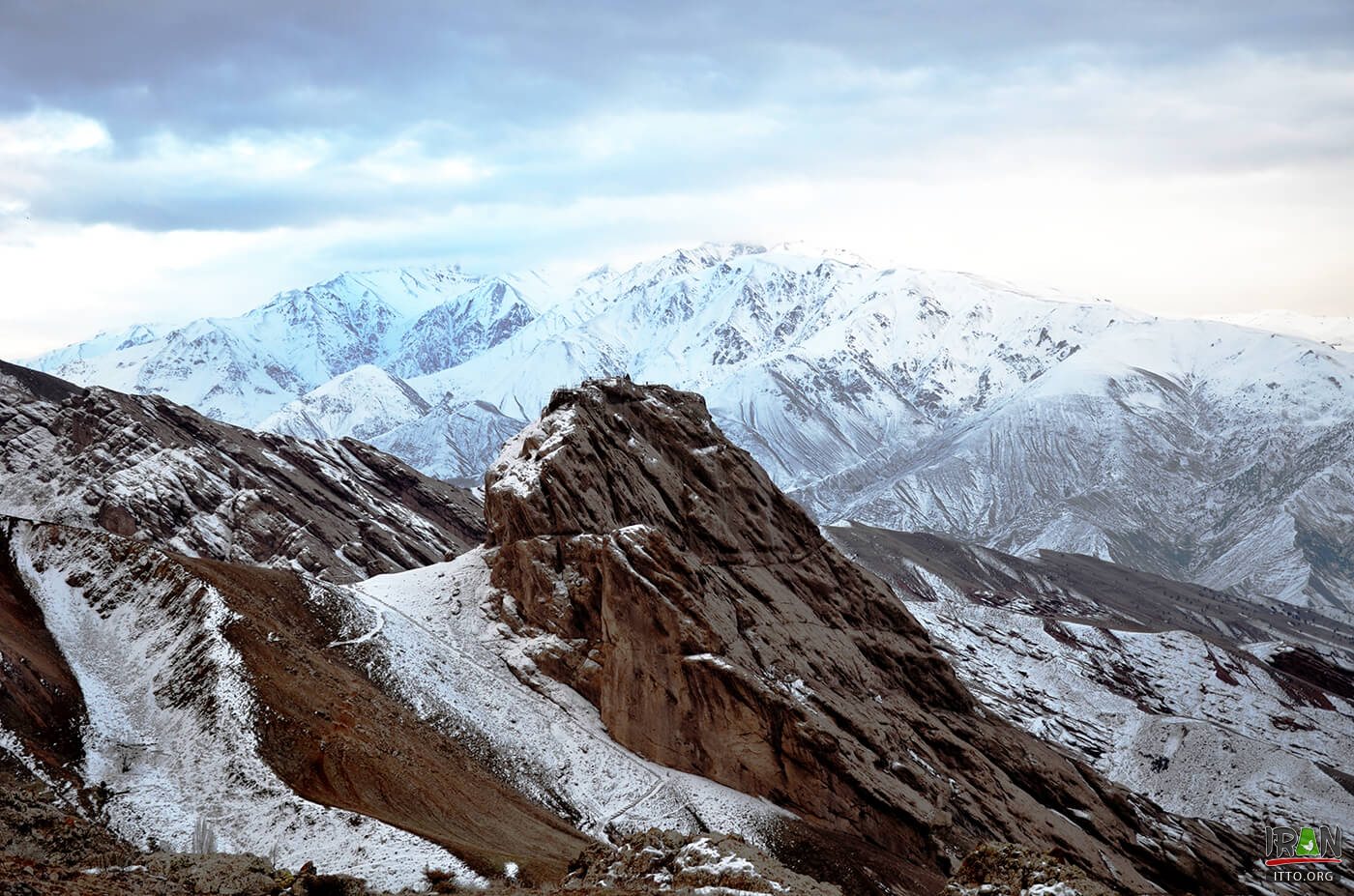 Alamoot Castle,Alamut Castle,Qale-ye Alamout,Eagle's nest,Dej-e Alamout,Alamut Fortress,Hasan-i Sabbah Castle,قلعه الموت,دژ الموت,قلعه قزوین,qazvin castle,ghazvin castle,alamot castle,ghaleh alamot,قلعه حسن صباح