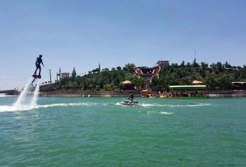 Amand Tourism Complex in Tabriz
