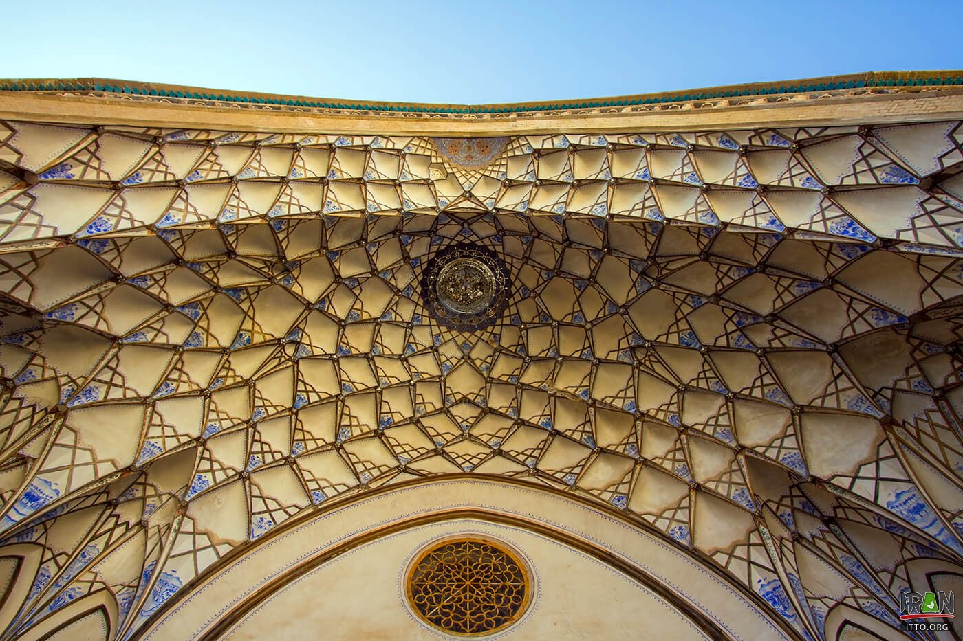 Ameris' historical house,Ameri House,Saraye Ameriha Boutique Hotel,Khaneh Amerian,خانه تاریخی کاشان,ameri historic house,isfahan province,استان اصفهان,kashon,kashun,kashaan,کاشون,sarayeameri,ameriha house,ameriha,ameris mansion,ameri house,traditional house in kashan,kashan traditional houses,خانه عامرین