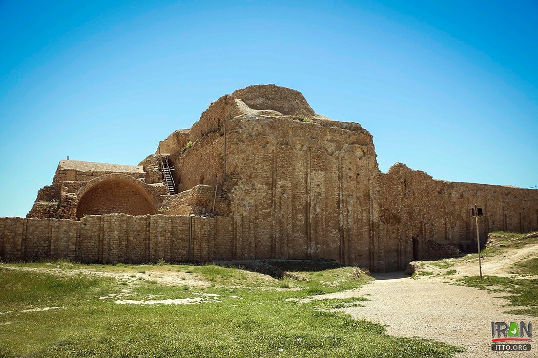 Ardeshir-e-Babakan Palace,کاخ اردشیر بابکان,کاخ اردشیر,اردشیر پاپکان,Sassanian Empire,firozabad,firuzabad,firouzabad,fars province,آتشکده بابکان,شهر گور,شهرگور,شهر جور,شهرجور,ساسانیان,امپراطوری ساسانی,آتشکده بابکان,آتشگاه ساسانی,آتشکده فیروزآباد,آتشکده فیروزآباد,atashkadeh firouzabad,anahita,آناهیتا,parthian,پارتیان,peruz,پروز