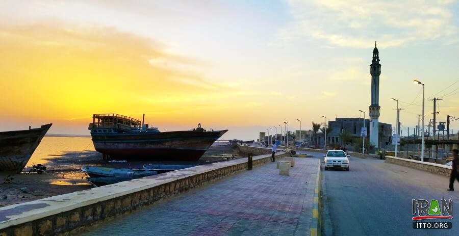 Bandar e Laft,Bandar Laaft,Yaft,Laft-e Now,Laft Port,بندرلافت قشم,خلیج فارس,جزیره قشم,روستای قشم,روستای لافت