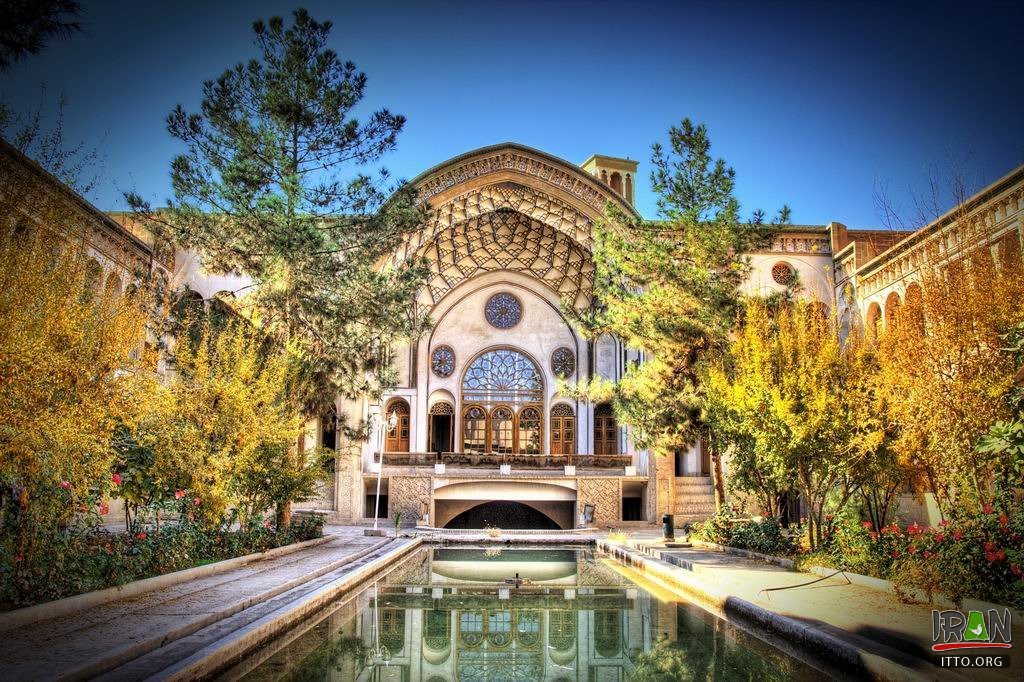 borujerdi-house-in-kashan.jpeg,Borujerdi Historical House, Boroojerdi House, Khaneh-e Boroujerdi,خانه بروجردی,خانه تاریخی بروجردیها,borojerdy,boroujerdi,boroujerdi,khaaneh borojerdy