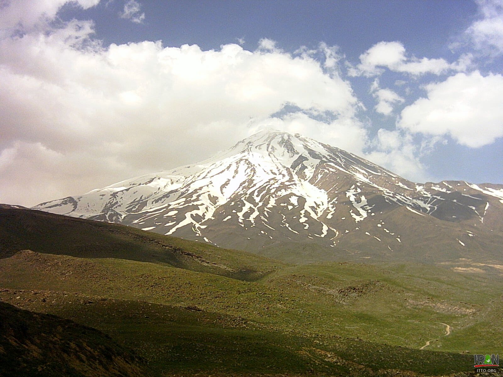 Damavand Summit,Kuh-e Damavand,damavand mountain,kuhedamavand,kuh damavand,koh damavand,kooh damavand,koohe damavand,kouhe damavand,kohe damavand,کوه دماوند,قله دماوند,damavand mountain,damaavand,damaavand summit