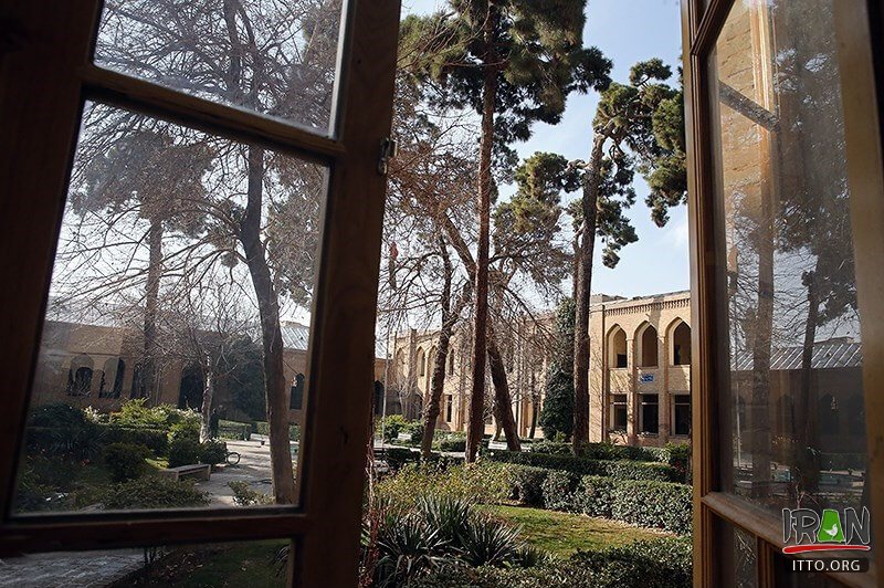 Daar ol Fonoun School,Dar-ul-Funun University,Darol-Fonoon,دارالفنون,امیرکبیر,ناصرالدین شاه قاجار,تهران,ناصرخسرو,dar ol fonon,darolfonon,دار الفنون,دارفنون,darfonon,darolfonun