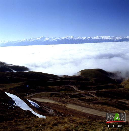 Dizin Ski Slope,Dizin sport complex,pist ski dizin,tehran ski,karaj ski,dizin slope,deezeen,دیزین,iran ski,ski resorts,alborz,alburz,استان البرز,جاده چالوس,chalous road,chaloos road,chalos road,پیست دیزین,iran winter,iran sport,ski complex