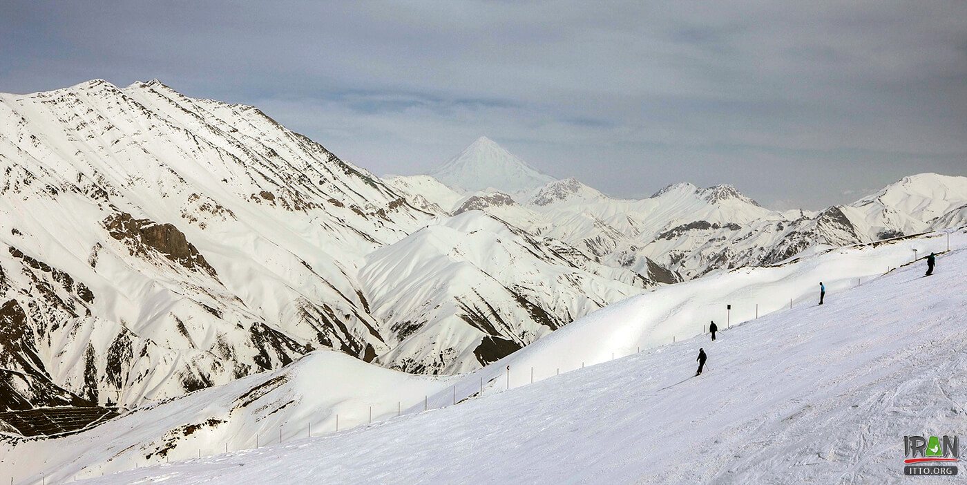 Dizin Ski Slope,Dizin sport complex,pist ski dizin,tehran ski,karaj ski,dizin slope,deezeen,دیزین,iran ski,ski resorts,alborz,alburz,استان البرز,جاده چالوس,chalous road,chaloos road,chalos road,پیست دیزین,iran winter,iran sport,ski complex