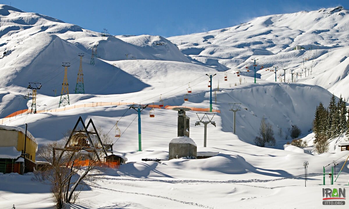 Dizin Ski Slope,Dizin sport complex,pist ski dizin,tehran ski,karaj ski,dizin slope,deezeen,دیزین,iran ski,ski resorts,alborz,alburz,استان البرز,جاده چالوس,chalous road,chaloos road,chalos road,پیست دیزین,iran winter,iran sport,ski complex