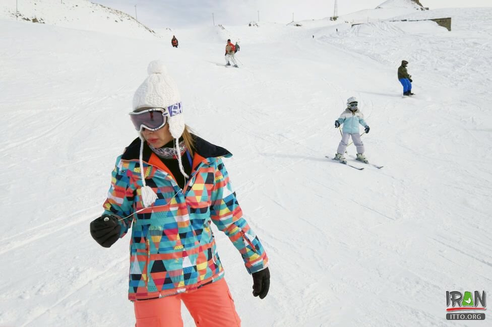 Dizin Ski Slope,Dizin sport complex,pist ski dizin,tehran ski,karaj ski,dizin slope,deezeen,دیزین,iran ski,ski resorts,alborz,alburz,استان البرز,جاده چالوس,chalous road,chaloos road,chalos road,پیست دیزین,iran winter,iran sport,ski complex