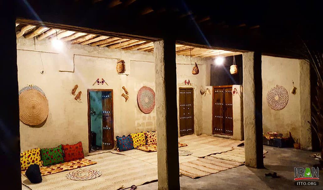 Hormozgan Province,Iran Tourism,Persian Gulf,Hormoz Island,Bandar Abbas,استان هرمزگان,خانه های قدیمی,بومگردی,اقامتگاه بومی,boomgardi,otaghak,اتاقک