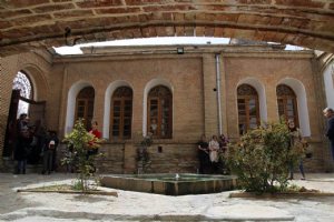 Asef Vaziri House (Anthropology Museum) - Sanandaj