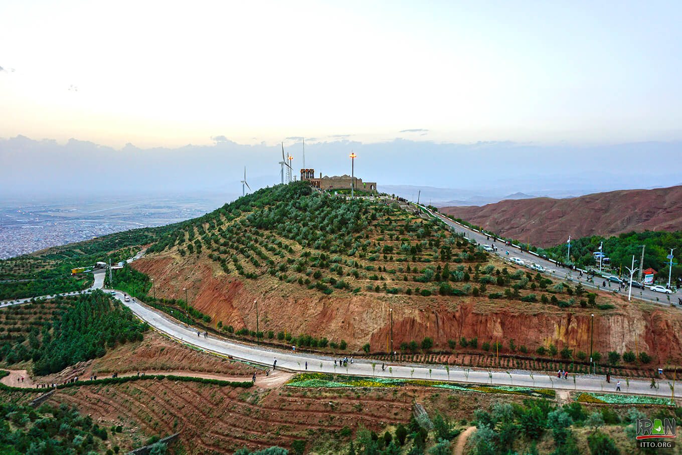 Einali Mountain,Tabriz Gondola lift,Tabriz Telecabin,Oun ibn'e Ali Mountain,تله کابین تبریز,کوه عینالی,کوه عینلی,کوه عینعلی,مسجد عینالی,تفرجگاه عینالی تبریز,Eynalı Dağ Gölü,einali mount,ein ali mountain,ein-ali mountain,ainali mountain,aineli mountain,ayneli mountain,telcabin tabriz,تلکابین تبریز,پارک کوهستانی عینالی,tabriz mountain park,تفرجگاه کوهستانی تبریز,کوه عون بن علی,oun ibn ali mountain,دریاچه داق گلی,دریاچه داغ گلی,دریاچه داغگلی,داقگلی,توربین بادی تبریز