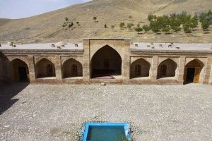 Shah Abbasi Caravanserai - Tuyserkan