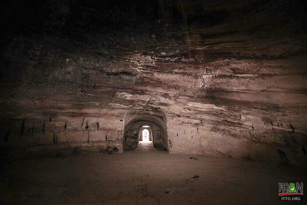 Ghadamgah Cave,Azarshahr Cave,Qadamgah ancient temple and Graveyard,Ghadamgah Temple,Ghadamgah Mosque,غار تاریخی قدمگاه,غار آذرشهر,گورستان آذرشهر,قبرستان تاریخی قدمگاه,معبد قدمگاه,ghadamgah mosque-ghadamgah temple,azar shahr,آزرشهر,masjed ghadamgah,masjid ghadamgah,azarshahr ghadamgah,دیک قبرستان