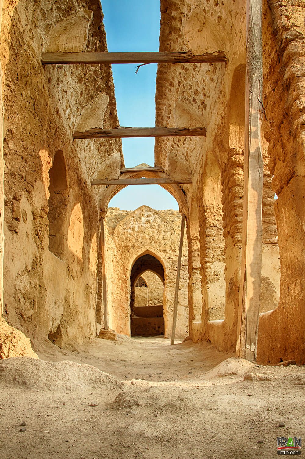 Ancient city of Harireh,Harireh City,Harireh Old City,شهر حریره,هریره,شهر باستانی حریره,شهرباستانی حریره,جزیره کیش,kish island,persian gulf,خلیج فارس,hormozgan,hormuzgan,hormuzgan