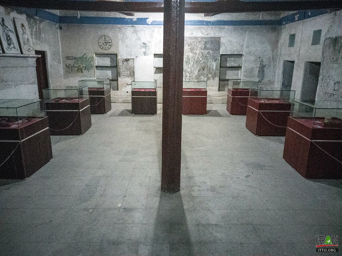Bot-e Gouran Temple,Indians Temple in Bandar Abbas,Indian Temple,معبد هندوها,معبد هندیها,hendu temple,temple of indians,بندرعباس,بندر عباس,bandarabbas,bandare abbas,bandar abbas,hormozgan,هرمزگان,hormuzgam,hurmozgan,بت گوران,botegooran,bot gooran,bot guran,bot gouran