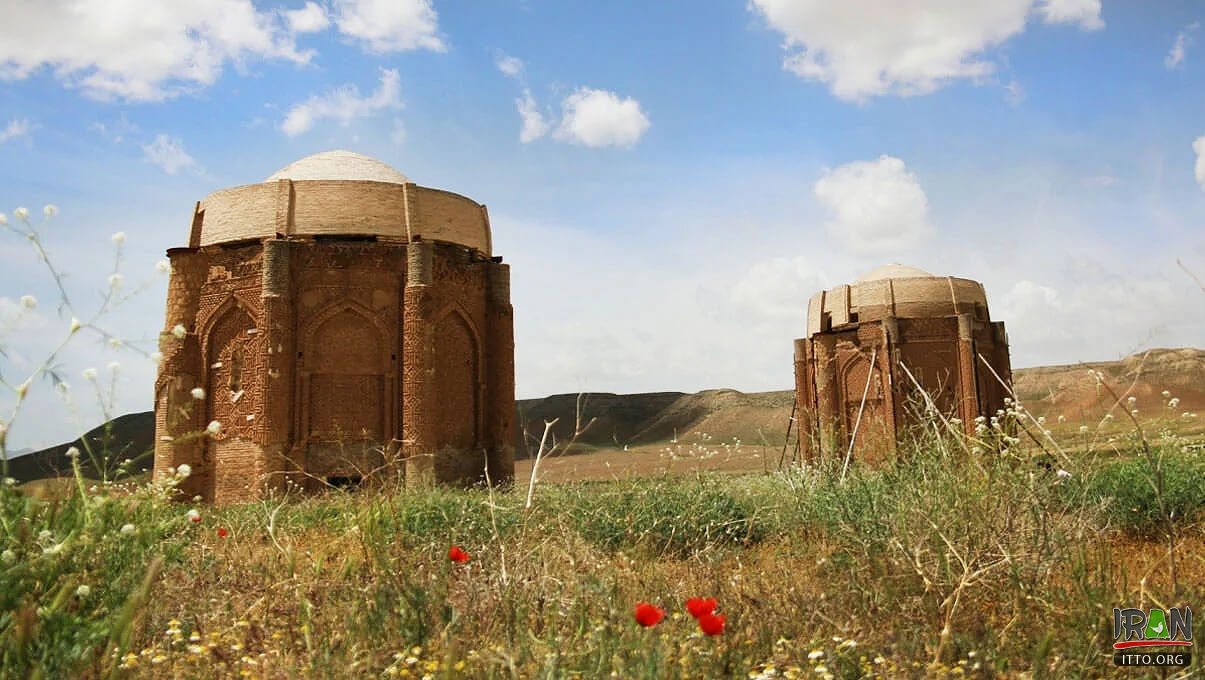 Kharaqan Tomb Towers,Kharaghan towers,Kharrakhan,Kharaqan twin tomb towers,برجهای دوقلو خرقان,kharaghan two towers,kharaqan two towers,برجهای خرقان,khargan towers,kharagan,karaghan,karaqan,karagan towers,karaqan towers,karaghan towers,استان قزوین,آوج,avaj,qazvin towers,ghazvin towers,qazwin towers,towers in avaj,ajaj towers,avaj tombs