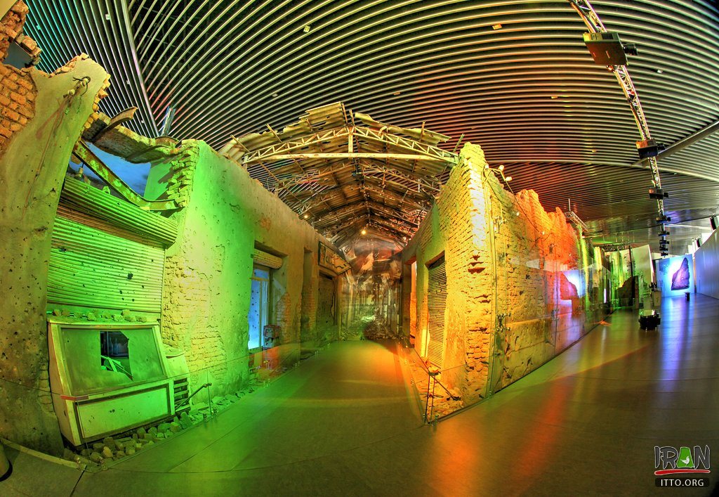 Defa Moghaddas Museum,Iran Holy Defense,موزه دفاع مقدس تهران,هفته دفاع مقدس,موزه جنگ,ایران و عراق