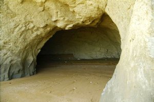 Hormuz Sea Caves - Hormoz Island - Persian Gulf