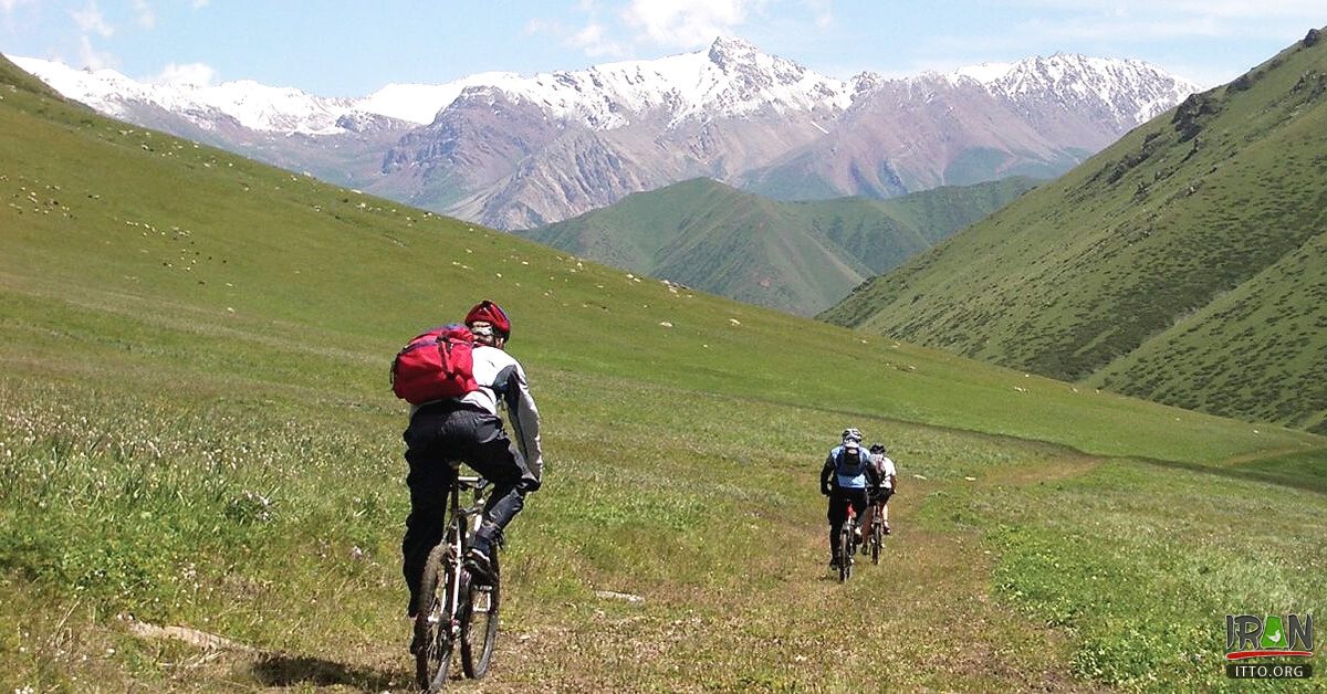 Iran Tours,Hospitality,iran adventure,Iran Cycling Tour,Biking through Royal Path