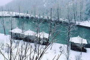Ghou Lake at Winter - Jawaherdeh