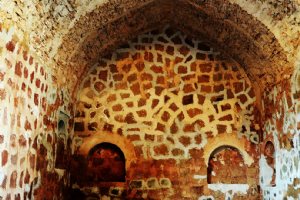 Khajeh Nazar Caravanserai - Jolfa