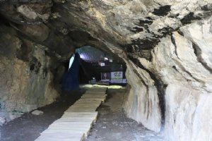 Kaldar Cave near Khorramabad Lorestan