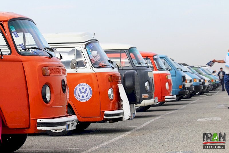 Kashan,Rally,Voyager,Pandemic,رالی خودروهای تاریخی فولکس,Volkswagen,Volkswagnn,رالی‌تور گردشگری,kashan rally,کانون جهانگردی و اتومبیلرانی,iran tourism,car rally,فولکس واگن ترانسپورتر,volkswagen transporter